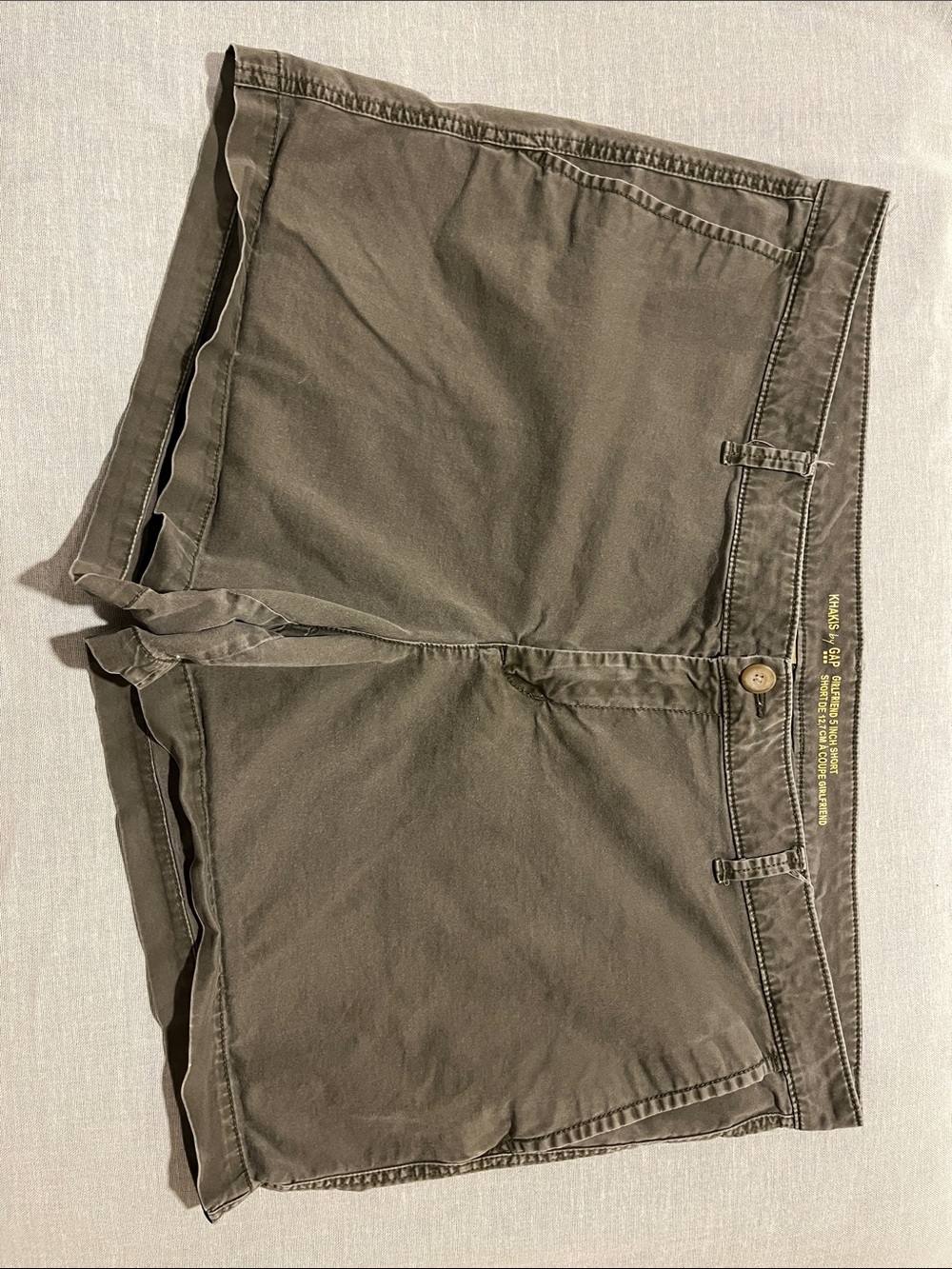 GAP, women’s, Dark Olive Cotton, Girlfriend  5” shorts, size 18
